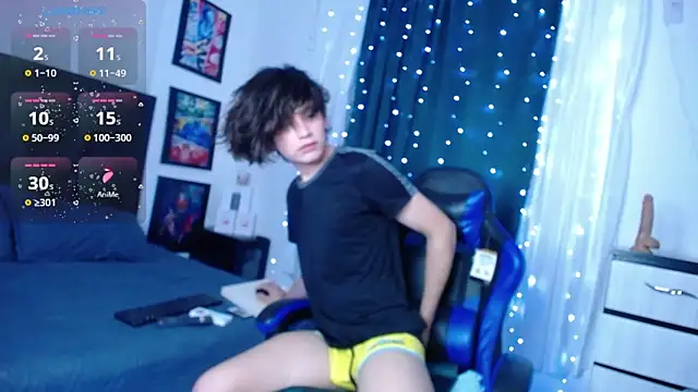 Snapshot of andyboy- chatting on February 2026 11:56:01 PM andyboy- online show from February 2026 11:56:01 PM