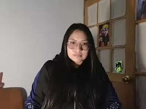 Caroll Luna online show from December 2024 01:18:02 AM