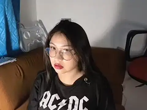 Caroll Luna online show from December 2024 03:06:01 AM