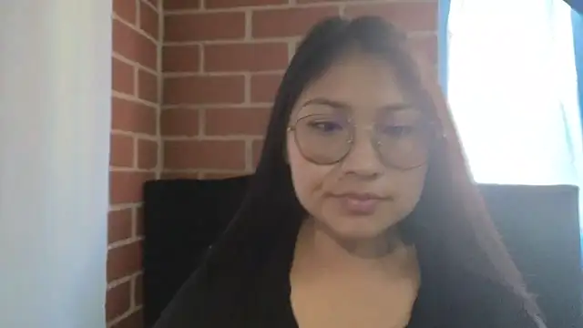 Caroll Luna online show from March 2025 08:48:02 PM