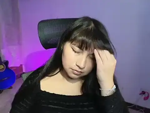 Caroll Luna online show from November 2025 02:54:01 AM