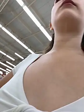 Snapshot of Mon_Cherry chatting on September 2025 02:22:02 AM Mon Cherry online show from September 2025 02:22:02 AM