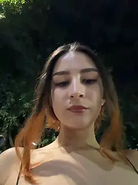 Snapshot of Mon_Cherry chatting on October 2025 01:11:01 AM Mon Cherry online show from October 2025 01:11:01 AM