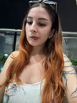 Snapshot of Mon_Cherry chatting on December 2025 12:05:02 AM Mon Cherry online show from December 2025 12:05:02 AM