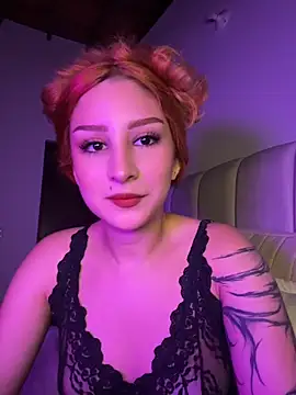 Snapshot of Mon_Cherry chatting on May 2026 01:23:02 AM Mon Cherry online show from May 2026 01:23:02 AM