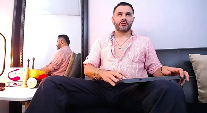 Snapshot of jonasbeards chatting on February 2025 07:37:02 PM jonasbeards online show from February 2025 07:37:02 PM