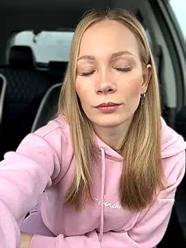 LavenderHot online show from October 2025 01:38:01 AM