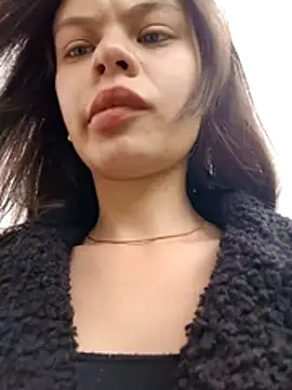 Violeta 12- online show from April 2026 05:30:01 PM