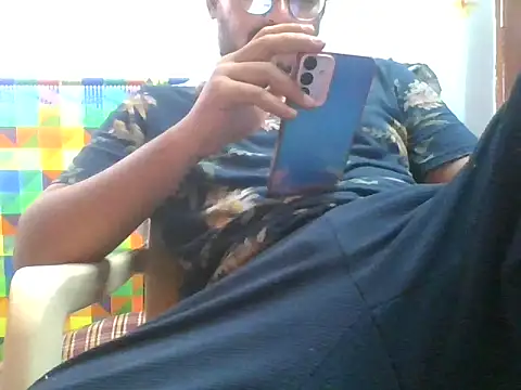 naughtymike0007 online show from September 2025 04:49:01 AM