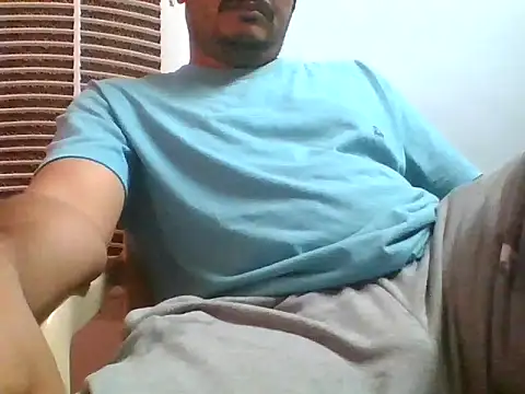 naughtymike0007 online show from November 2025 03:34:01 PM