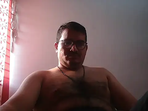 naughtymike0007 online show from May 2026 11:51:02 AM