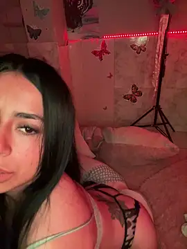 Snapshot of CieloTaylor chatting on March 2025 06:12:01 PM CieloTaylor online show from March 2025 06:12:01 PM