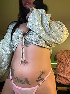 Snapshot of CieloTaylor chatting on March 2025 11:57:02 PM CieloTaylor online show from March 2025 11:57:02 PM