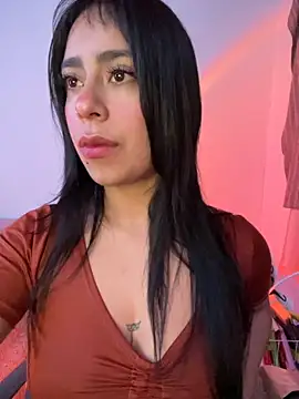 Snapshot of CieloTaylor chatting on September 2025 01:22:02 AM CieloTaylor online show from September 2025 01:22:02 AM