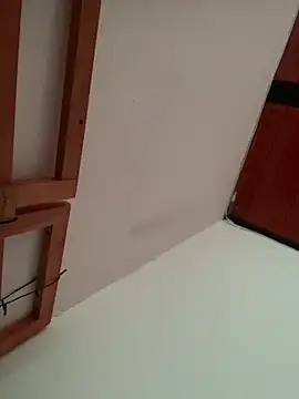 Snapshot of CieloTaylor chatting on November 2025 11:32:02 AM CieloTaylor online show from November 2025 11:32:02 AM