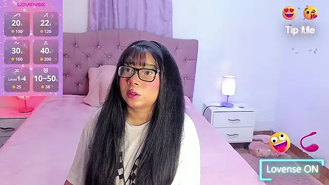 Latinabombsheell online show from October 2025 05:35:02 AM