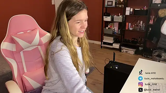 lucie mehott online show from December 2024 08:51:01 AM