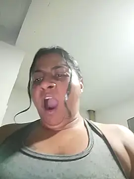 Giselabrunette25 online show from March 2026 11:48:02 PM