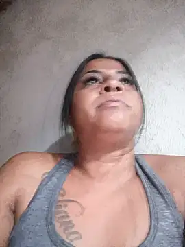 Giselabrunette25 online show from April 2026 01:37:02 PM