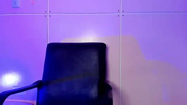 Hilary-banks online show from December 2024 10:35:02 AM