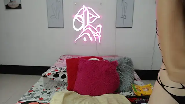 Rihana14 online show from March 2026 10:35:02 PM