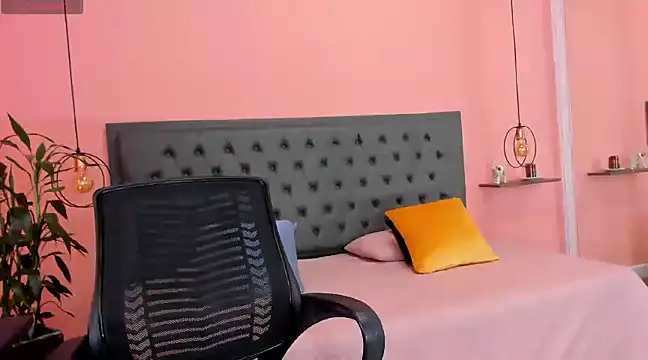 Alana Suares1 online show from January 2025 07:21:01 PM