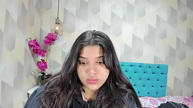 LindaBreeS online show from September 2025 02:22:01 AM