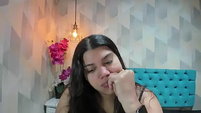 LindaBreeS online show from June 2026 01:46:01 PM