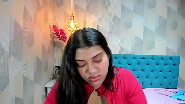 LindaBreeS online show from June 2026 02:33:01 PM