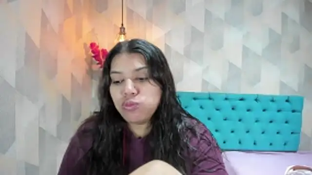 LindaBreeS online show from June 2026 01:39:02 PM
