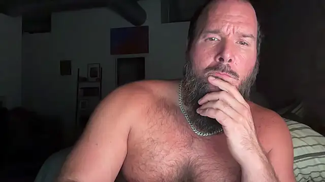 Snapshot of Barebackheat chatting on October 2025 03:18:01 AM Barebackheat online show from October 2025 03:18:01 AM