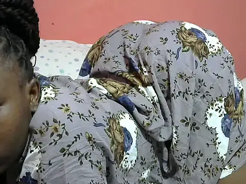 Qurate01 online show from January 2026 08:25:02 PM