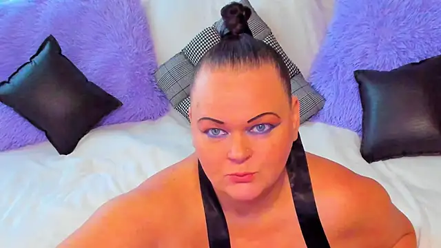 MilanaBiegert online show from October 2025 08:56:02 AM