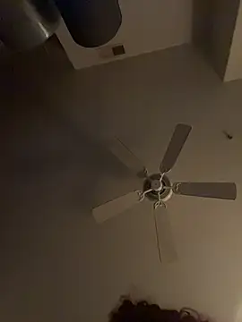 lolabun247 online show from November 2025 12:15:01 PM