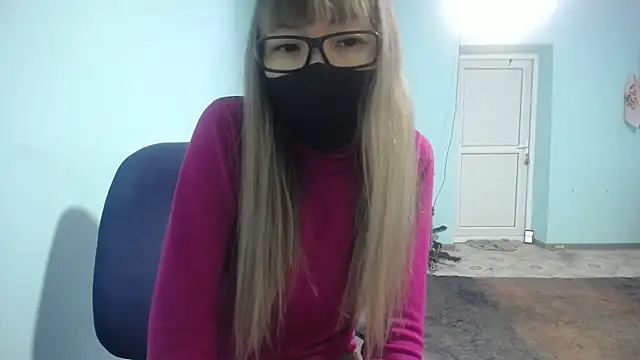 elllaaxx online show from February 2025 04:05:01 AM