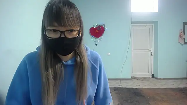 elllaaxx online show from February 2025 04:00:02 AM