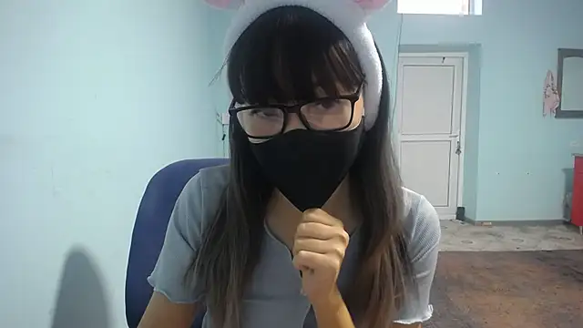 elllaaxx online show from October 2025 03:31:01 AM