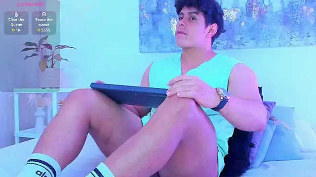 arminjones1 online show from October 2025 03:37:01 AM