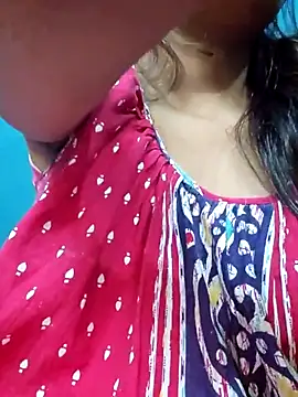 Snapshot of sexyindi_couple chatting on November 2025 12:49:02 PM sexyindi couple online show from November 2025 12:49:02 PM