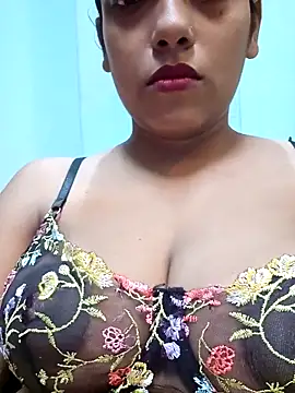 sexyindi couple online show from April 2026 05:52:01 AM