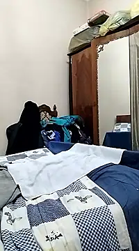 Lucia8600 online show from December 2024 02:18:01 AM