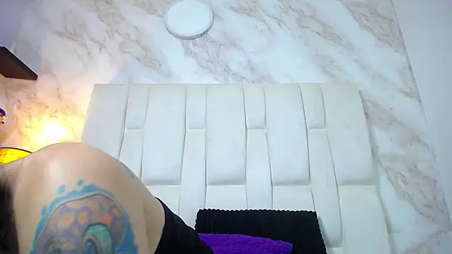 Snapshot of Naughty_Kittenm chatting on February 2025 02:33:01 PM Naughty Kittenm online show from February 2025 02:33:01 PM