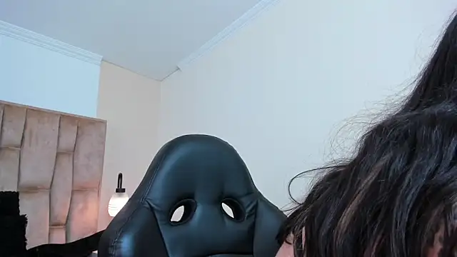 Snapshot of Naughty_Kittenm chatting on March 2025 02:40:01 PM Naughty Kittenm online show from March 2025 02:40:01 PM