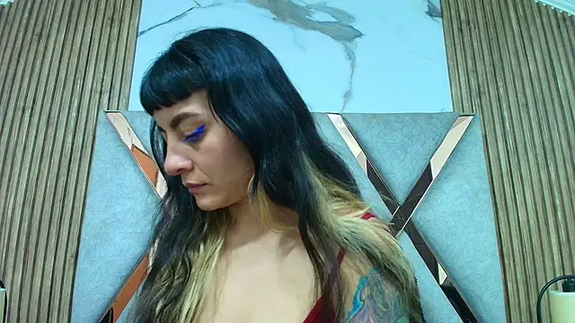 Naughty Kittenm online show from May 2026 11:18:02 AM