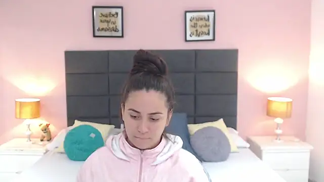 MadisonJenner online show from January 2025 11:17:01 AM