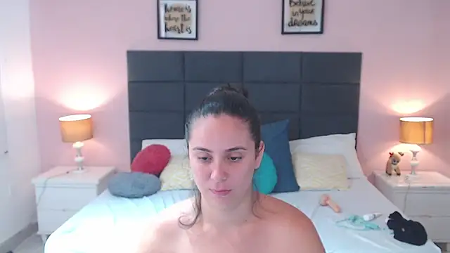 MadisonJenner online show from February 2025 02:34:02 PM