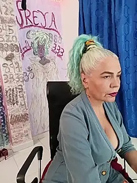 freyadevil333 online show from May 2026 07:38:02 AM