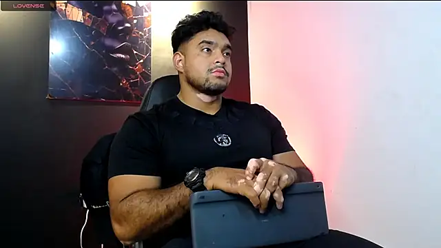 Big furry bear13 online show from January 2026 04:50:02 AM