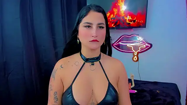 sunshine uwu22 online show from February 2026 06:50:01 PM