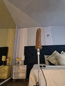 MollyCruz online show from May 2026 12:37:02 PM